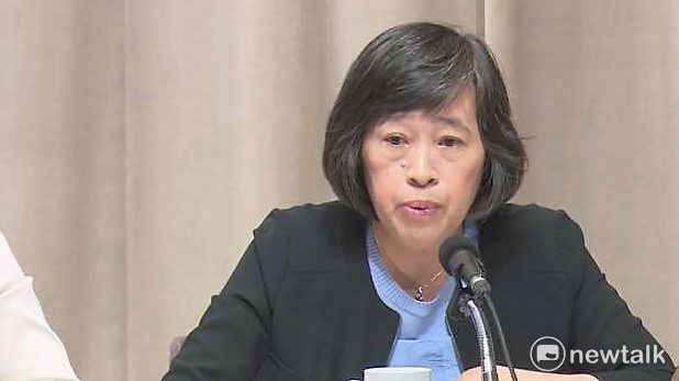 國發會副主委高仙桂10日說明，針對產業缺才問題，對於留才、攬才、育才3大面向，共提出21項策略。 圖：謝莉慧/攝