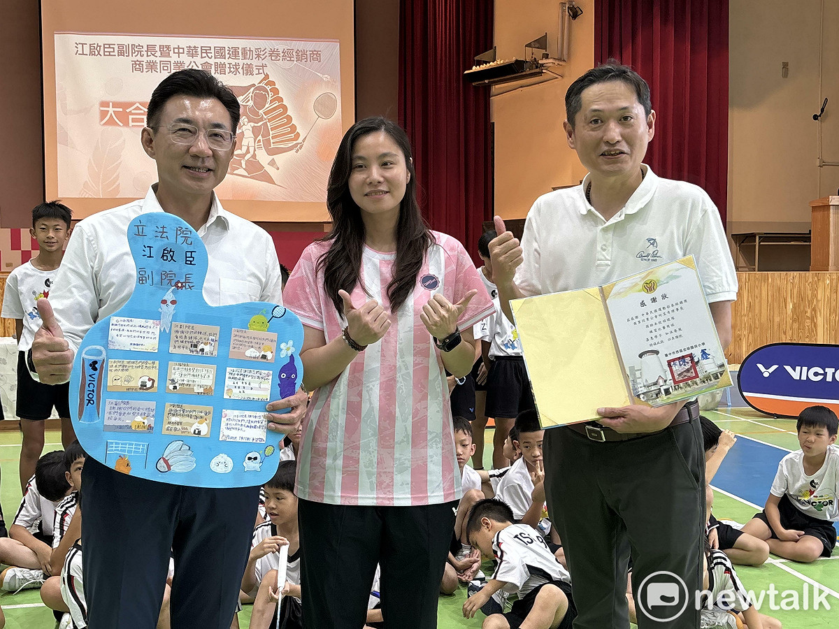 忠明國小羽球教練何佳穎素有羽球界「志田千陽」美稱。 圖：唐復年/攝