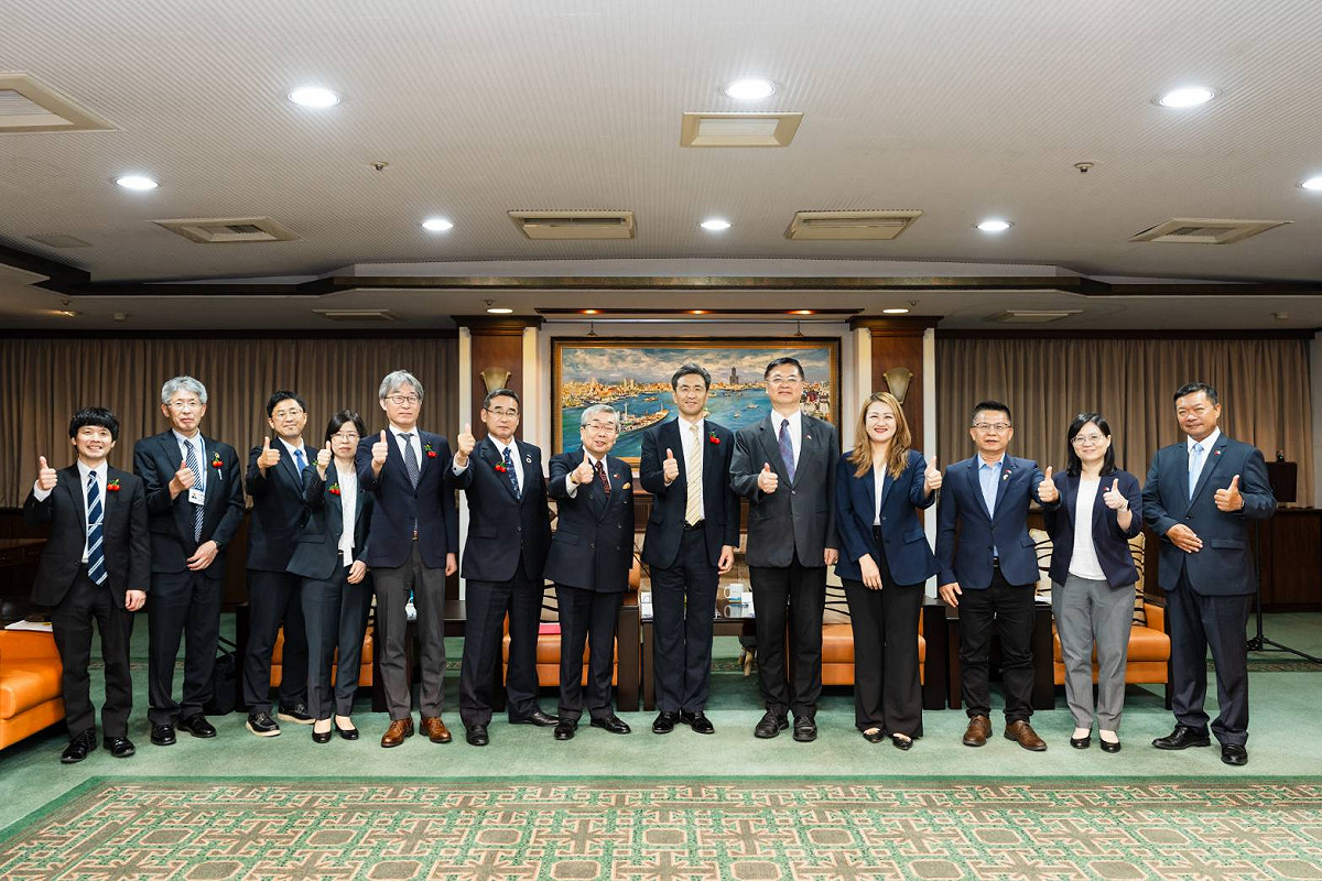 山形縣訪團首度訪問高雄市政府。 圖：高雄市行國處/提供