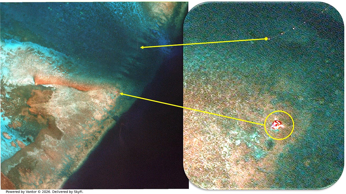 海洋透明倡議組織「海洋之光基金會」（SeaLight Foundation）發布商業衛星影像揭露黃岩島出現疑似「新結構」體設施。 圖：翻攝「X」@SeaLightFound