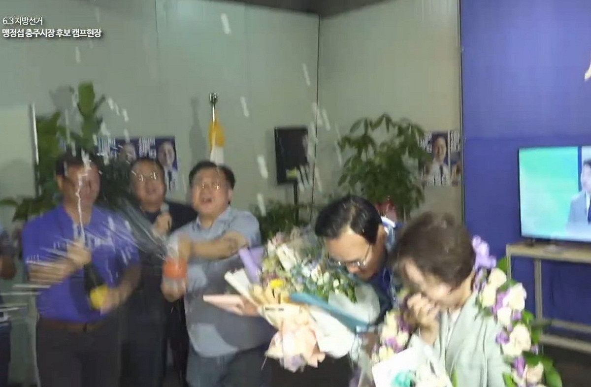 共同民主黨候選人孟正燮認為自己會勝選，甚至打開了一瓶香檳慶祝。 圖:翻攝自X帳號@64bitcoinkrr