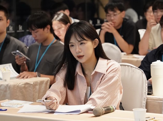 民眾黨發言人張彤。 圖：翻攝自張彤Threads