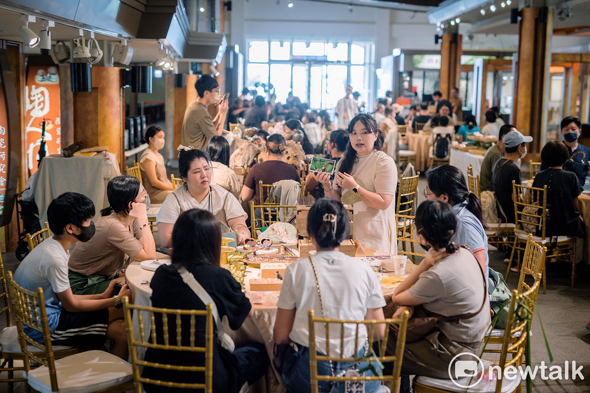 工藝辦桌結合地方文化與工藝美學，展現工藝融入生活的多元樣貌。 圖：唐復年/攝