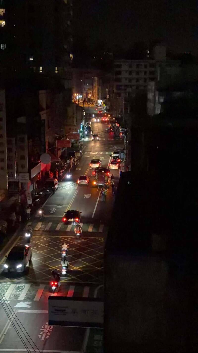 昨日新竹縣竹北市停電。 圖：翻攝自竹北大小事FB