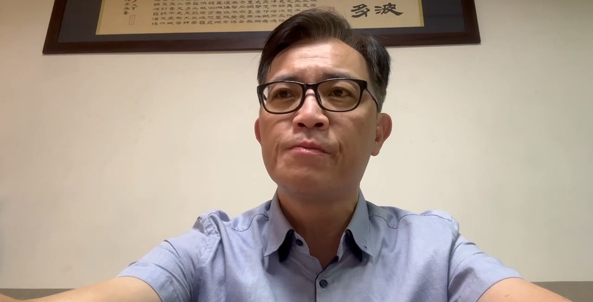 大地工程處總工程司夏賢統親上火線自錄影片回擊民進黨台北市長參選人沈伯洋。 圖：翻攝自夏賢統影片
