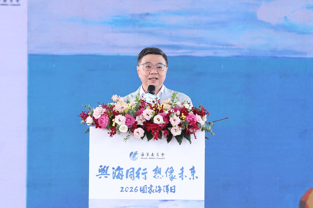 卓榮泰感謝海巡站在國家的安全打黑及反毒工作的第一線。 圖：海洋委員會/提供