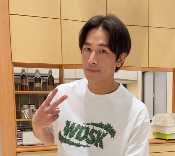 傅子純因急性血癌引發併發症，昨(7)日於淡水馬偕醫院病逝，享年46歲。 圖：翻攝自傅子純FB