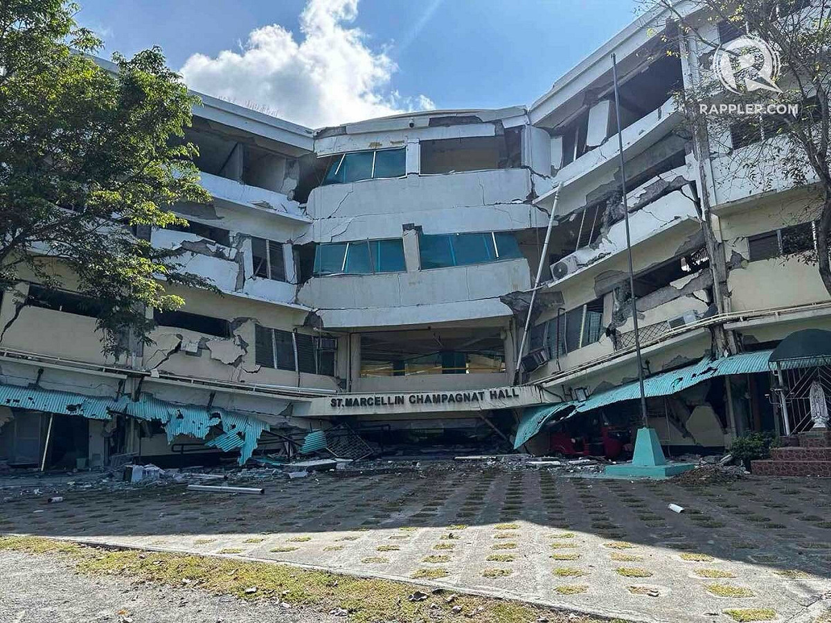 地震發生後，附近商店的員工和顧客立即撤離。多家連鎖餐廳和商店的員工也紛紛湧向室外。 圖：翻攝自 X @W0lverineupdate