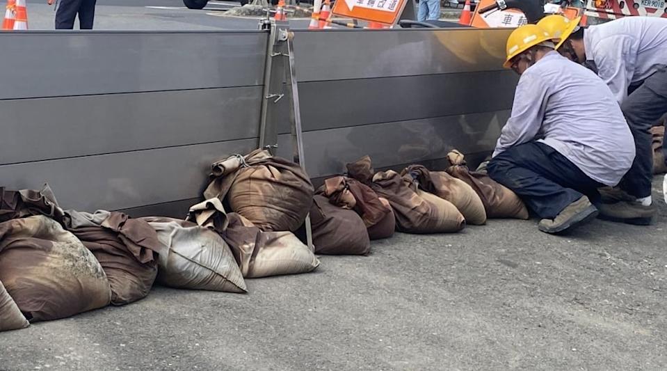 台電台中區處提醒民眾，提早防範地下配電室淹水。 圖：台電提供