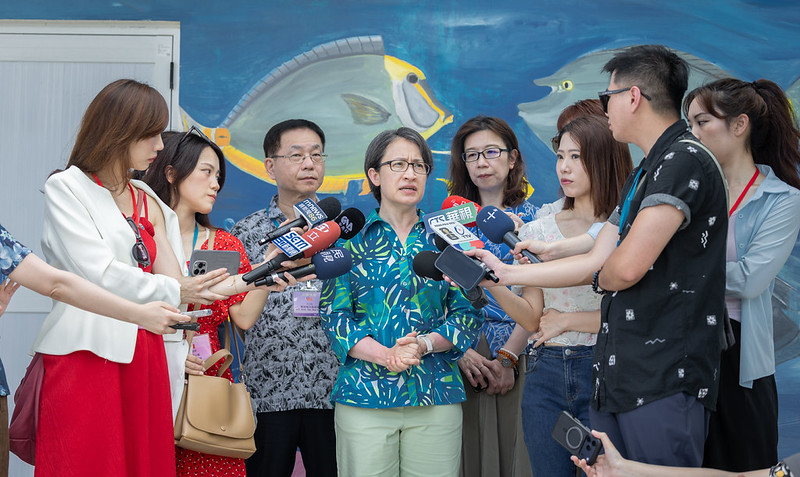 蕭美琴在帛琉受訪心繫台灣災情。 圖：總統府提供