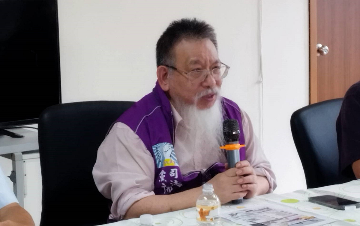 張靜希望整合理念相近的小黨，共同突破藍綠長期主導政治資源的局面，讓第三勢力在地方政治發揮更大影響力。 圖：司法改革黨/提供