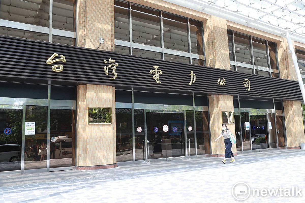 台中海線大停電，7座變電所停擺。 圖：張良一／攝（台電公司資料照）