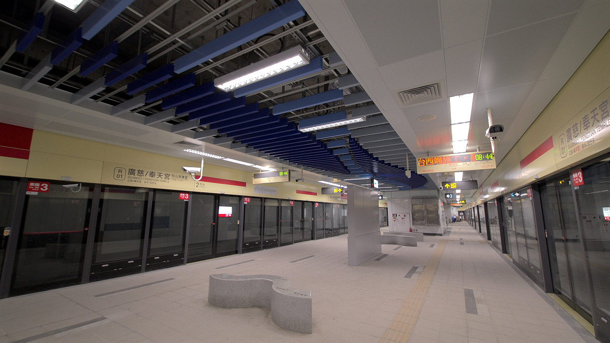 北捷信義線東延段通車後可從廣慈／奉天宮站直接搭乘淡水信義線前往信義商圈、台北車站及淡水，無需再轉乘公車。 圖：台北市政府捷運工程局／提供(資料照)