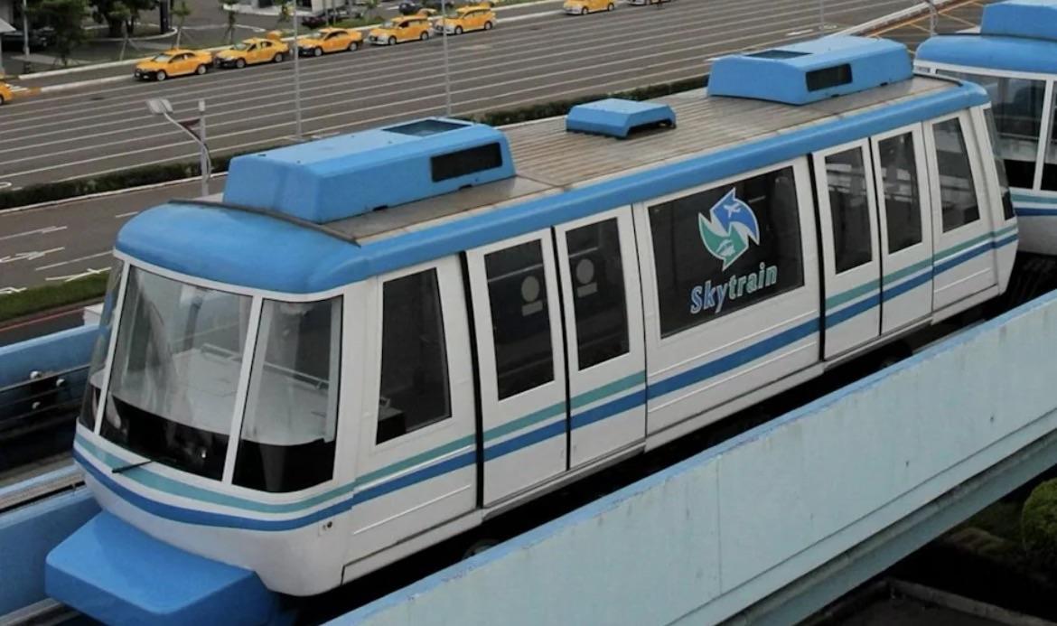 在停駛之前，航廈電車對於走錯航廈的旅客來說非常方便，可以說是「接駁神器」。 圖：翻攝自桃園機場官網