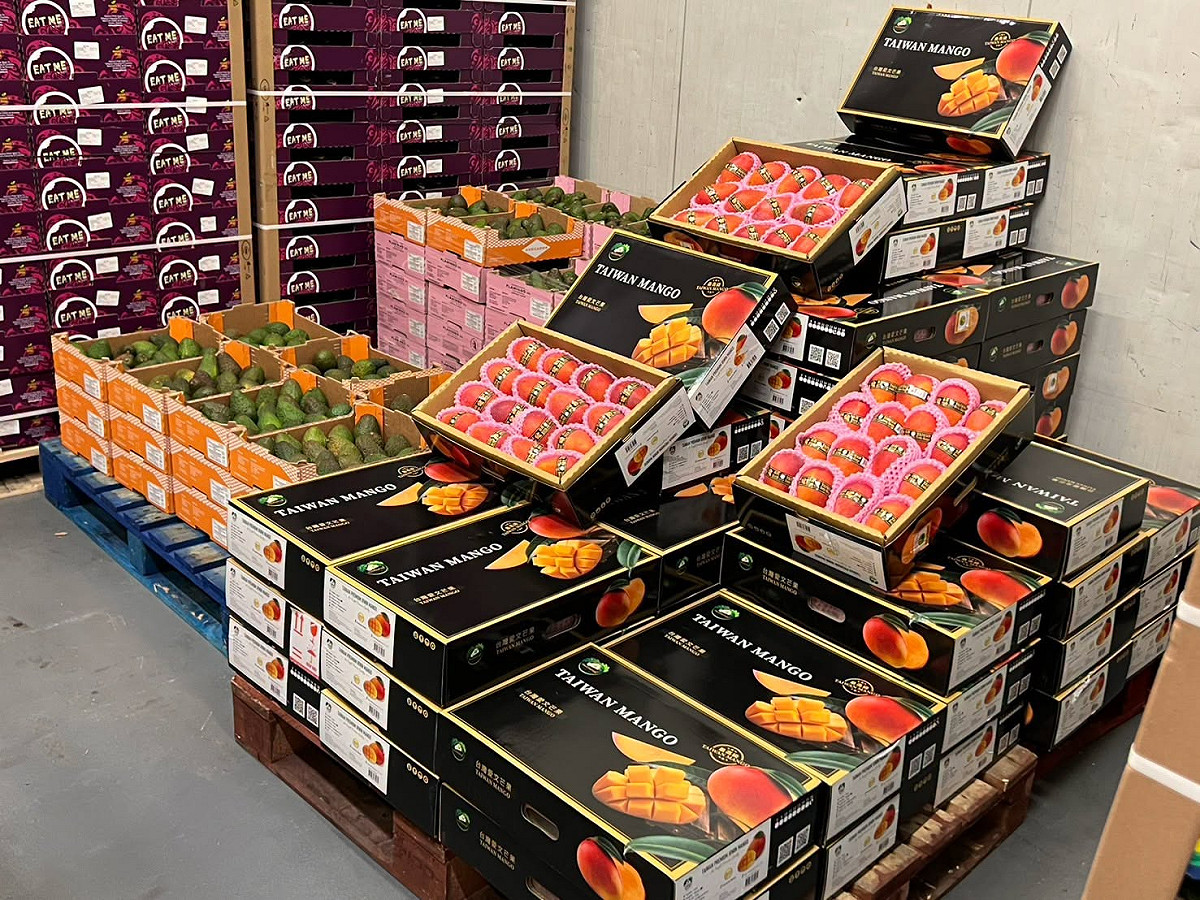 台灣愛文芒果首進法國，完成通關後將鎖定高端餐飲通路。 圖：翻攝自農業部臉書專頁