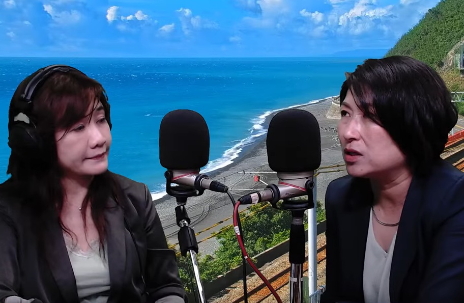 台東縣長饒慶鈴接受中廣《千秋萬事》主持人王淺秋專訪。 圖：擷取自中廣Youtube頻道