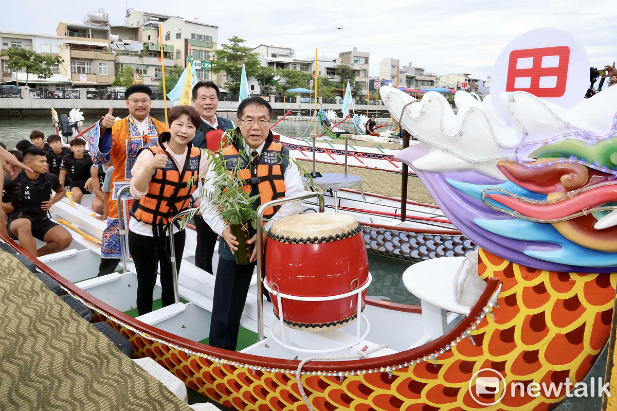 「2026臺南市國際龍舟錦標賽」於6月17日至6月21日在台南運河安億橋至承天橋段正式登場，今晚於運河隆重舉行祭江儀式暨開幕典禮，為這場年度盛事揭開序幕。 圖：台南市政府提供