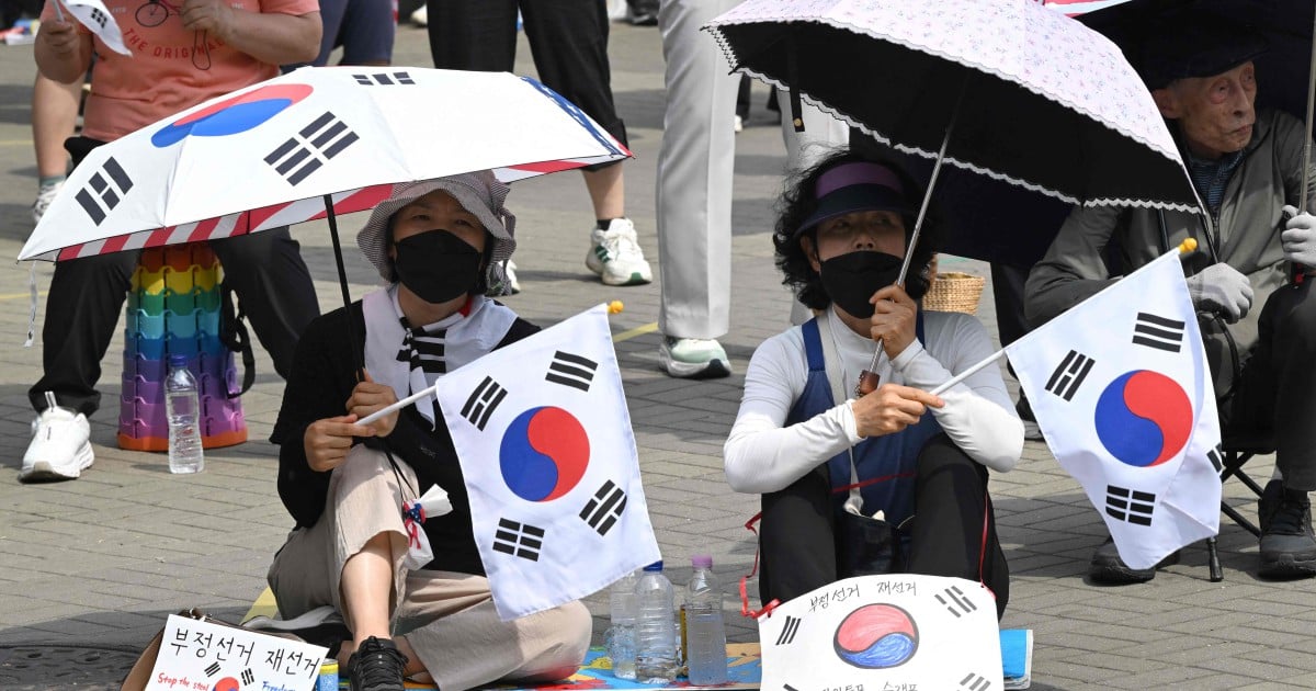 韓國國會18日正式啟動為期45天的國政調查，針對6月3日地方選舉期間發生的大規模選票短缺及投票中斷事件展開調查。 圖:翻攝自X帳號@NST_Online