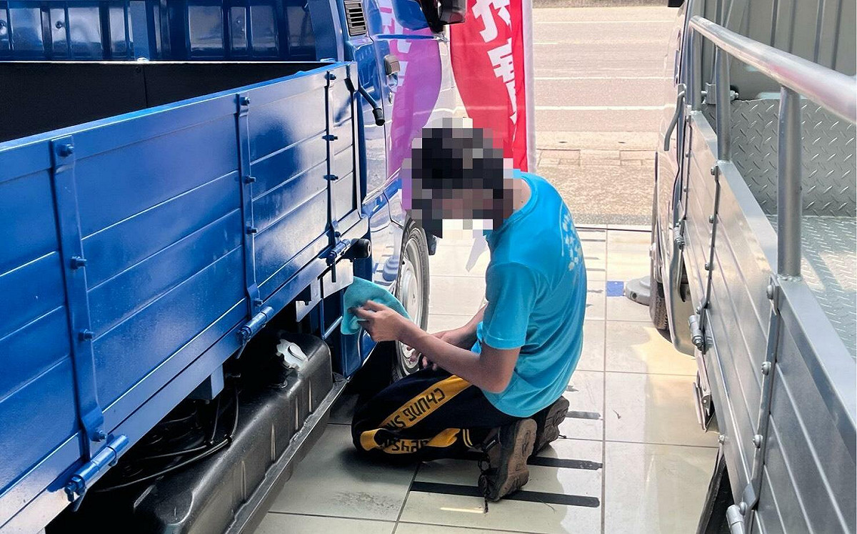 佛心企業創造三贏良性循環 「擦車實習」為身心障礙學子鋪就業路