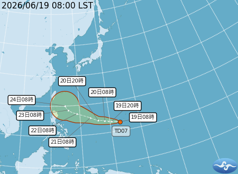 關島附近海面的熱帶擾動，已於今(19)日上午升格為熱帶性低氣壓(TD07)。 圖：取自氣象署