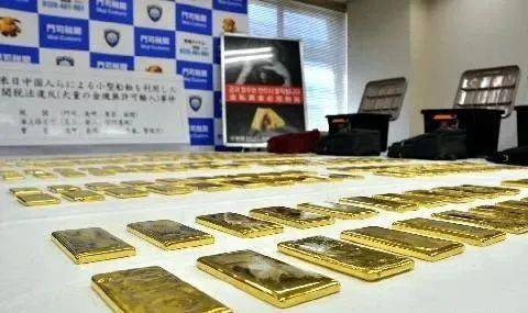 涉案集團合謀將 49 公斤金條藏於等身大人偶骨架中，自中國空運至日本成田機場，企圖逃漏高達 1.075 億日圓的進口消費稅。(示意圖) 圖:翻攝自搜狐網