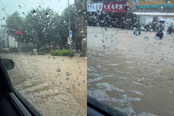 台北市內湖區出現淹水災情，機車直接泡在水中。 圖：民眾提供