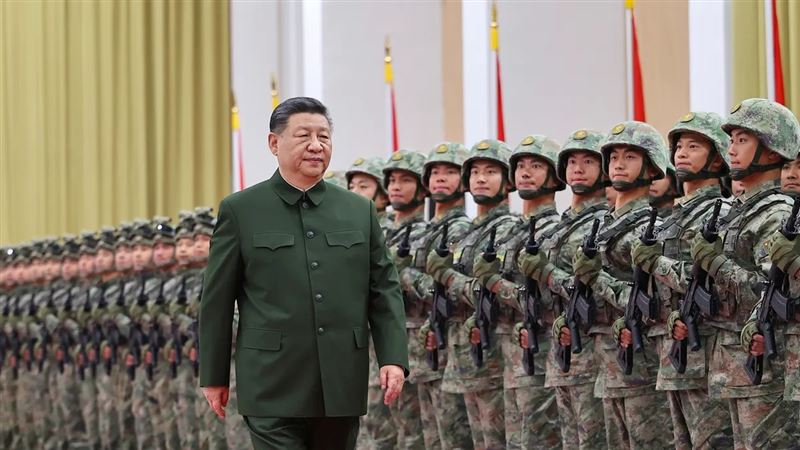 美國太平洋司令部前司令布萊爾分析，共軍若武力犯台將面臨慘敗。 圖：翻攝新華社