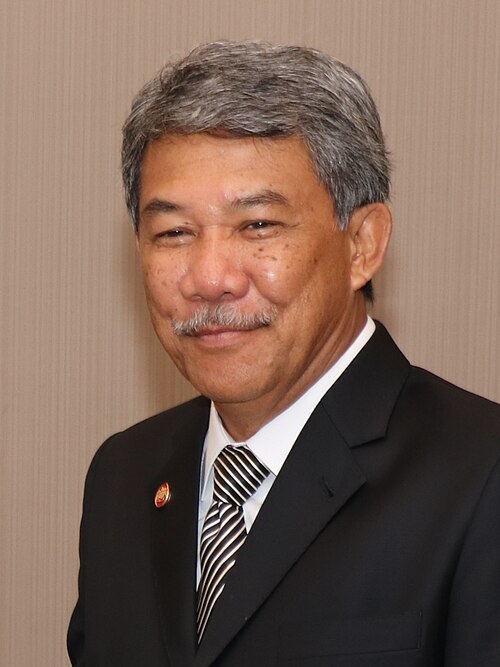 馬來西亞外交部長穆罕默德·哈山（Mohamad Hasan） 25 日表示，緬甸新一屆政府相較過去軍政府時期，對外界建議展現出「較為開放」的態度，顯示東協（ASEAN）持續嘗試與緬甸軍方主導政權維持對話管道。 圖：翻攝自 維基百科
