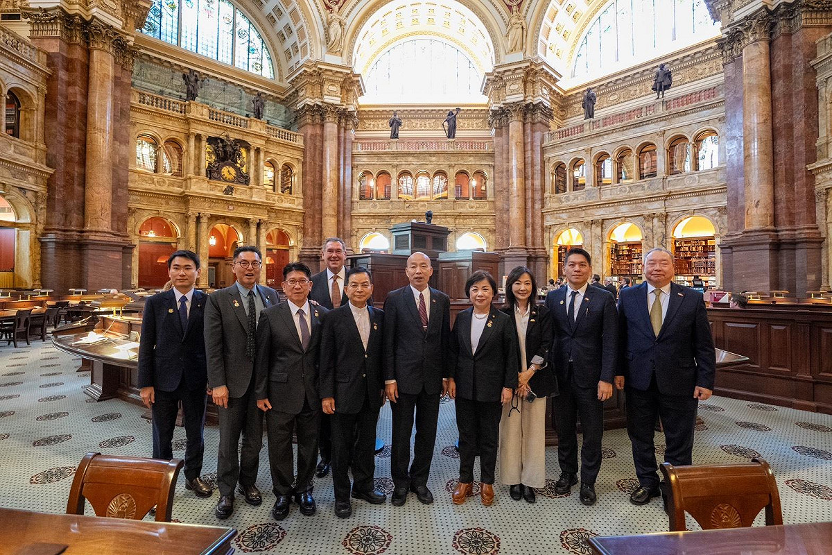 韓國瑜喊話美國會議員：每個大國都要跟台灣談戀愛、但沒要結婚