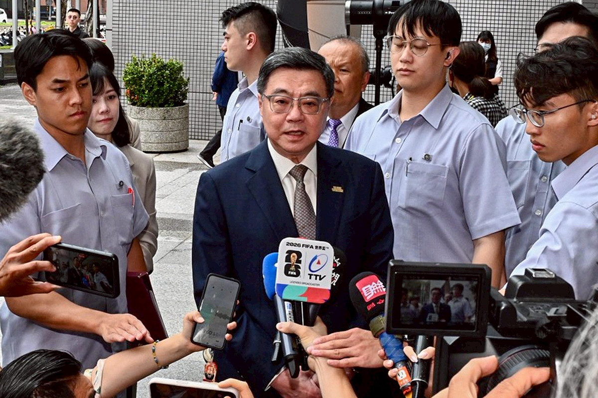 行政院長卓榮泰今（25）天下午出席115年國家政務研究班及高階領導研究班聯合開訓典禮前受訪。 圖：行政院提供