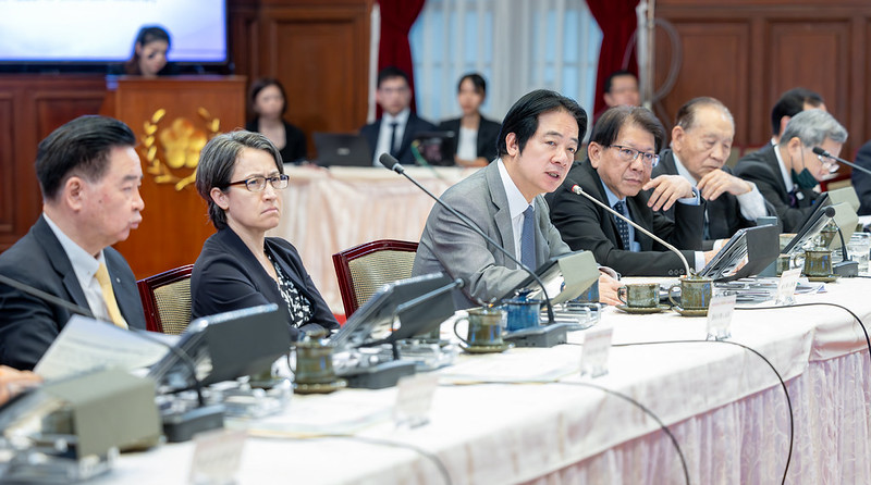 賴清德主持「全社會防衛韌性委員會第8次委員會議」。 圖：總統府提供