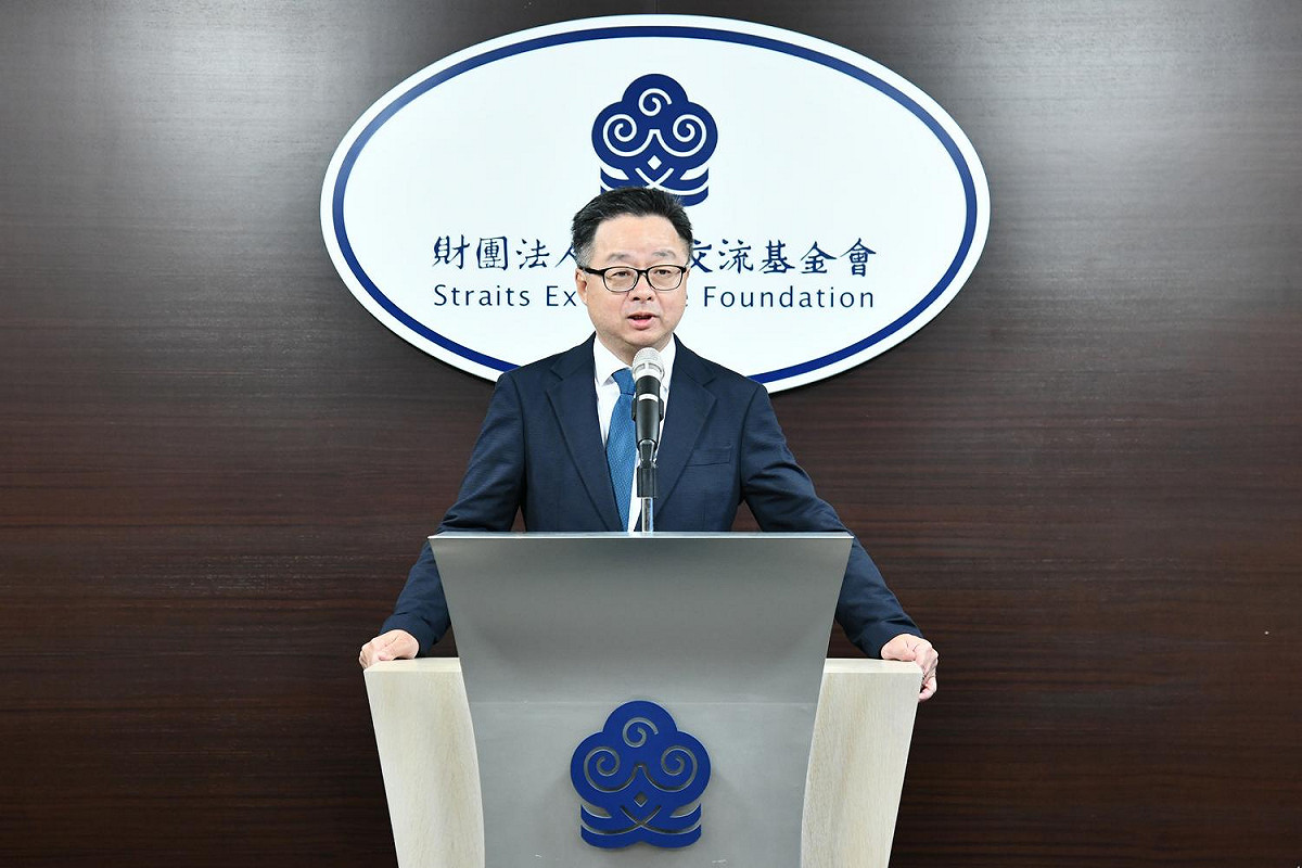 兩岸官方交流持續卡關，海基會副董事長兼秘書長羅文嘉今（26）日在背景說明會提出「三項停止、兩項恢復、一項保障」的主張。 圖：海基會/提供