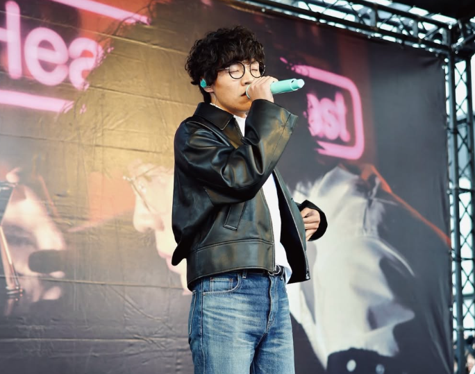 盧廣仲以專輯《傷心早餐店》入圍本屆金曲獎最佳華語男歌手。 圖：翻攝自盧廣仲IG