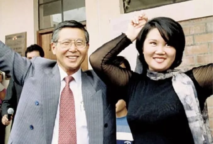 藤森慶子(右)與其父親藤森謙也。 圖 : 翻攝自環球人物