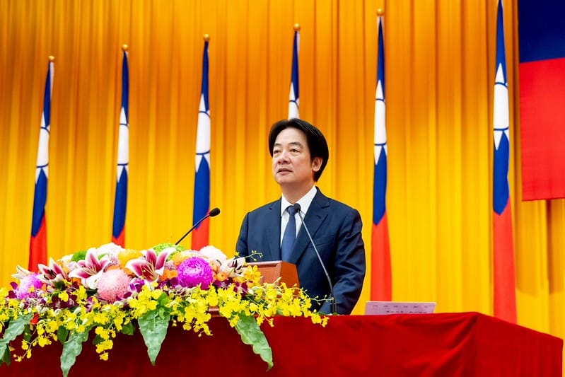 國防部今（30）日舉行「115年三軍八校院聯合畢業典禮」，賴清德總統以三軍統帥的身分出席勉勵畢業生。 圖：總統府/提供