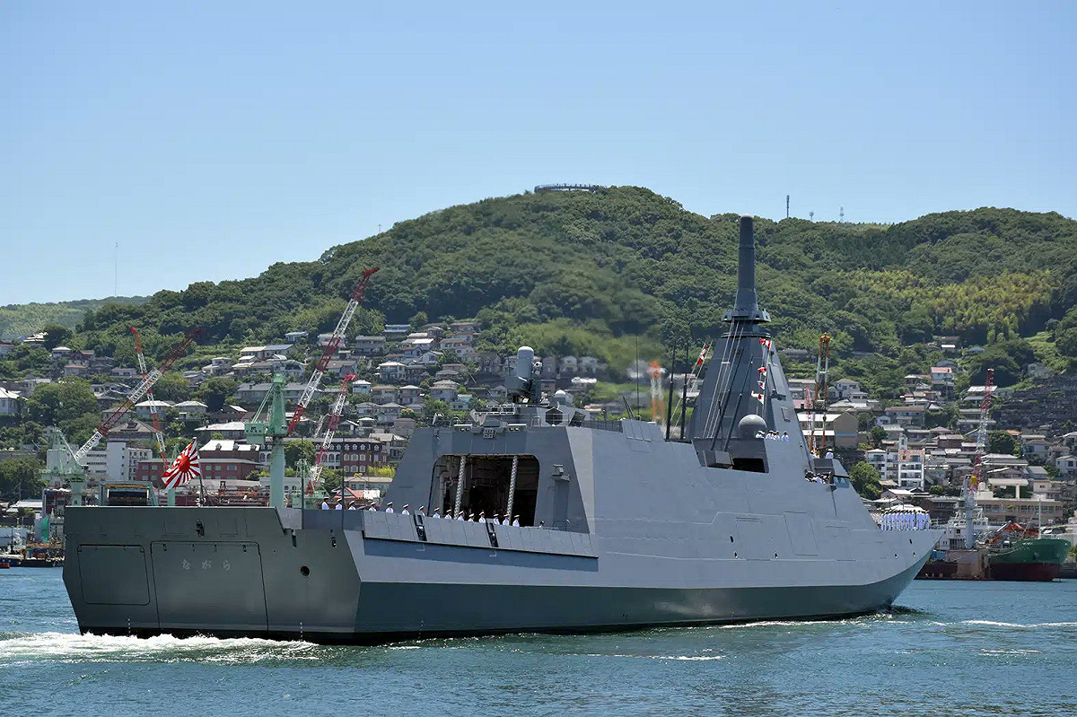 日本海上自衛隊第10艘最上級多功能護衛艦「長良號（FFM-10）」29日在廣島正式入列服役。 圖：翻攝三菱重工官網