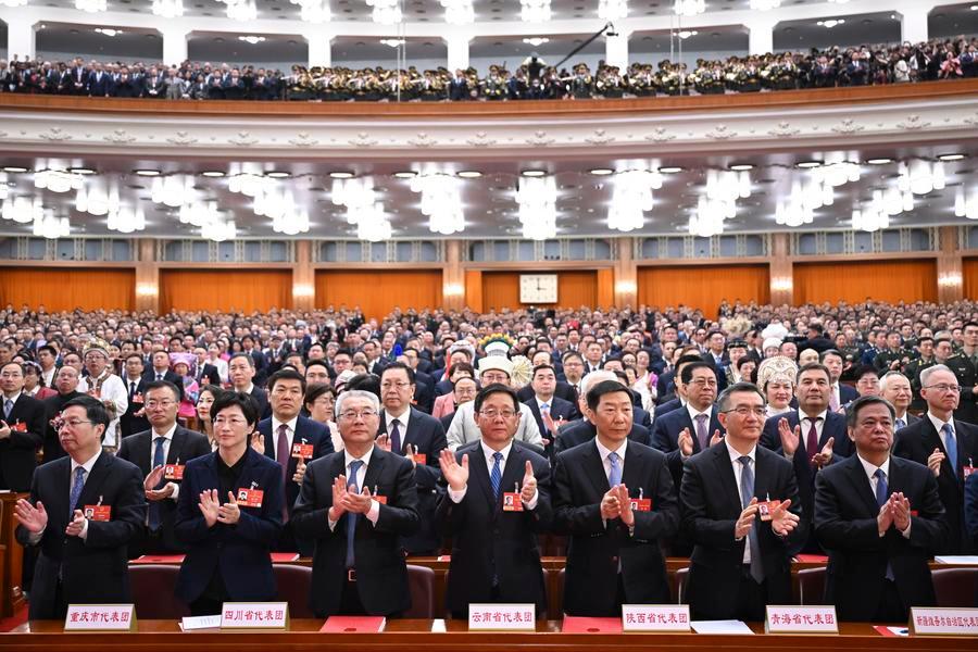 中國全國人民代表大會今年3月12日表決通過《民族團結進步促進法》，該法自7月1日起正式施行，並將境外個人與組織部分行為納入究責範圍，引發國際社會關注。 圖／新華社（Xinhua）