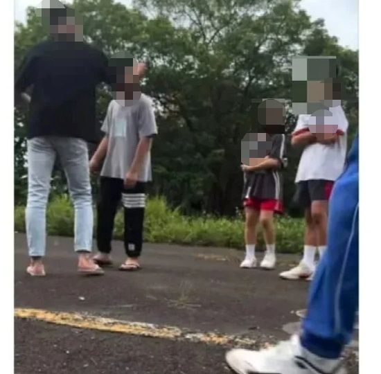 桃園國小男童遭數名國中、小生霸凌。 圖：翻攝自Threads