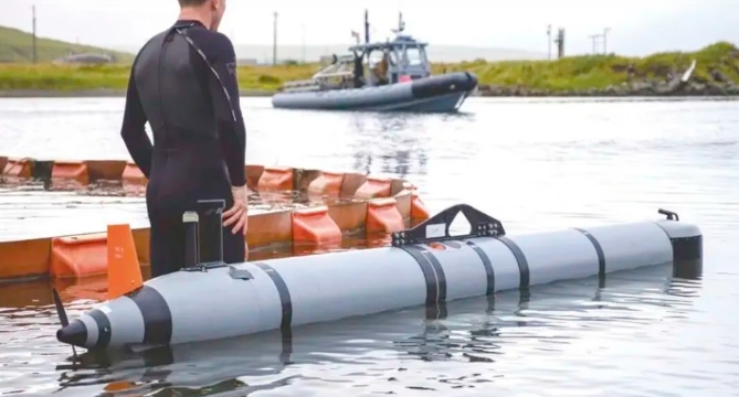 美軍測試「王魚」吾人潛航器。 圖 : 翻攝自環球時報