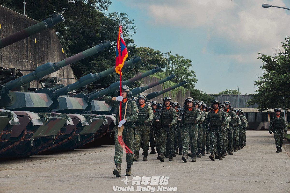 我國向美國採購的 108 輛 M1A2T 主力戰車已完成部隊部署。 圖：翻攝自臉書帳號 ＠青年日報
