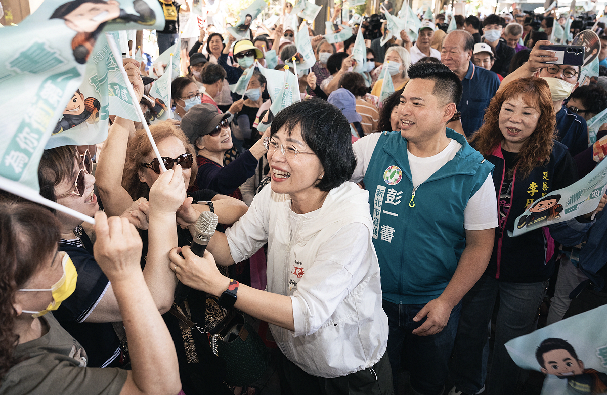 蘇巧慧說，她跟里長是老朋友了 圖：蘇巧慧辦公室提供