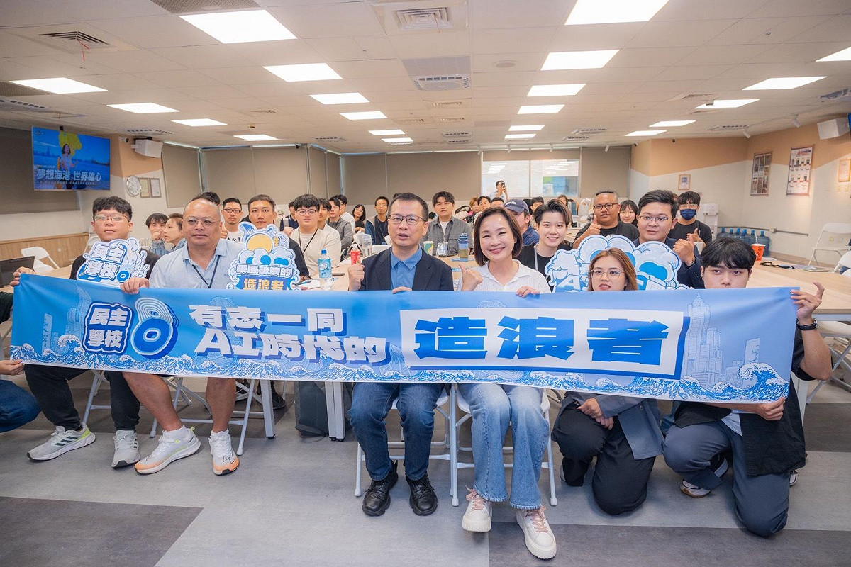 「民主學校」第八屆課程首度移師高雄舉辦。 圖：柯志恩競辦/提供