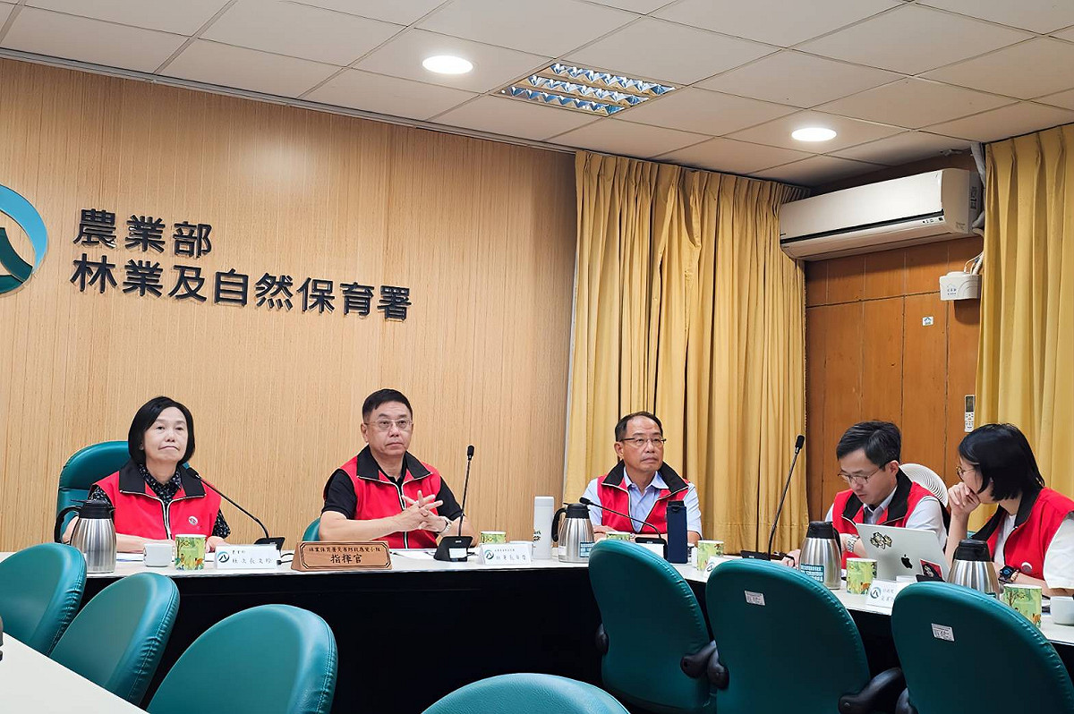 農業部萬里溪堰塞湖災害緊急應變小組會議。 圖：農業部／提供