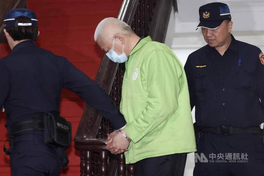 前民進黨黨工黃取榮（綠衣）。（中央社檔案照片）