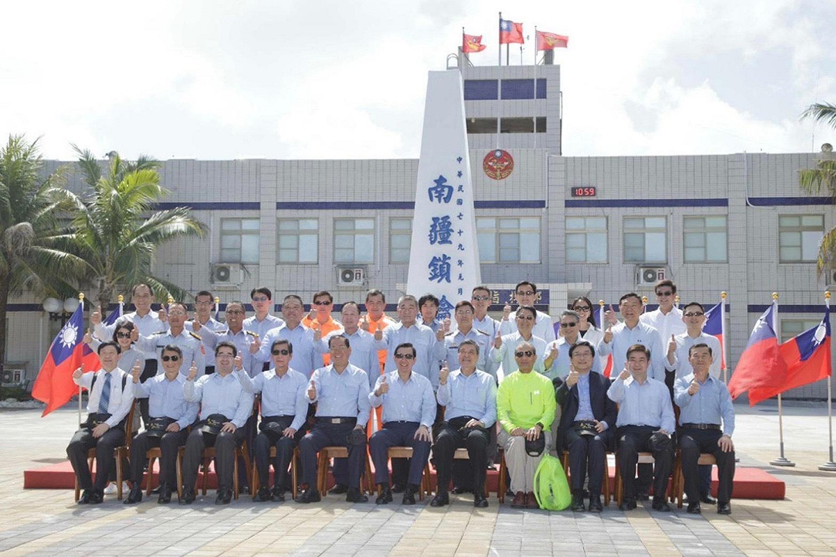 國民黨文傳會主委陳以信呼籲總統賴清德仿效馬英九前總統，親登太平島，捍衛對南海主權主張。 圖擷取自陳以信臉書