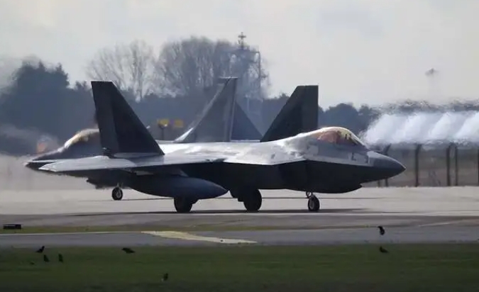 美軍F-22猛禽戰機。 圖 : 翻攝自環球戰略解讀