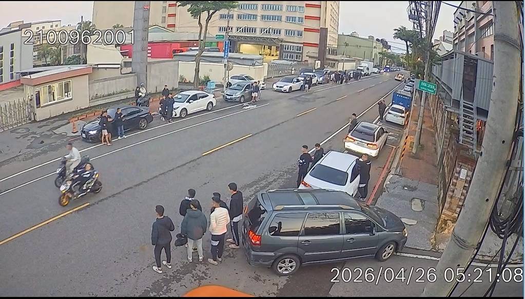 桃園18人封街飆車，今日桃園地檢署起訴。 圖：桃園地檢署提供