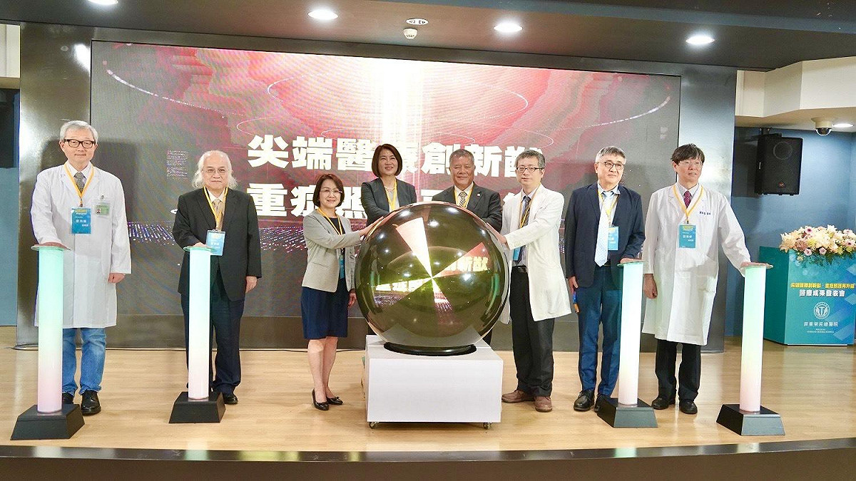 屏東榮民總醫院舉辦「尖端醫療創新猷 重症照護再升級」醫療成果發表會。 圖：屏東縣政府/提供