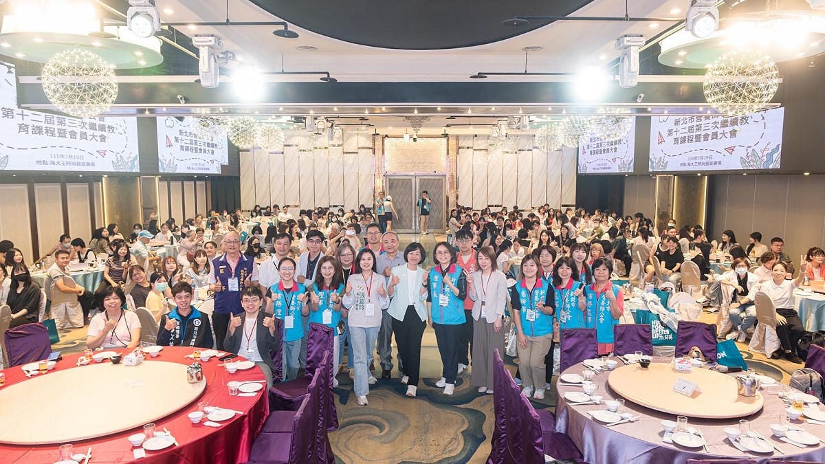 新北市長候選人、立法委員蘇巧慧今（19）日出席新北市營養師公會會員大會。 圖：蘇巧慧競選辦公室提供