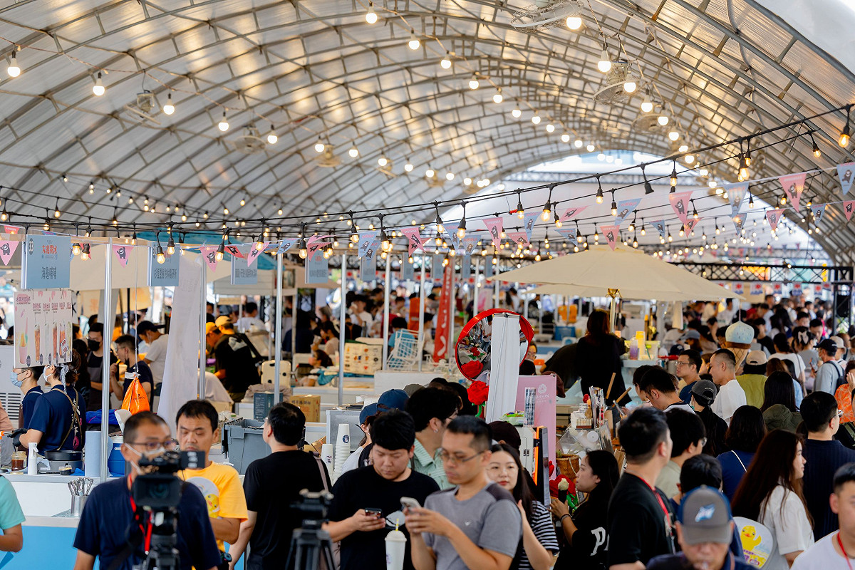 「2026大港閱冰」兩天吸引逾4萬人次海內外遊客到場。 圖：高雄市觀光局/提供